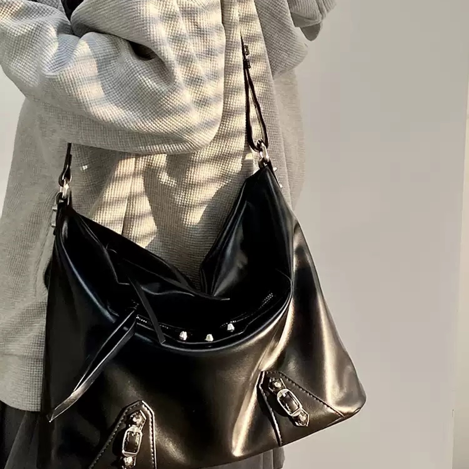 Large Capacity Tote Bag Commuter Shoulder Crossbody Bag BG0007
