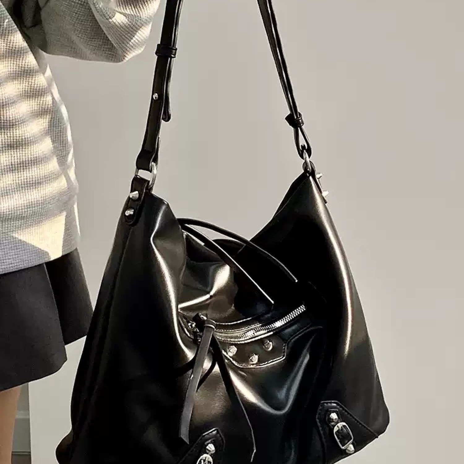 Large Capacity Tote Bag Commuter Shoulder Crossbody Bag BG0007