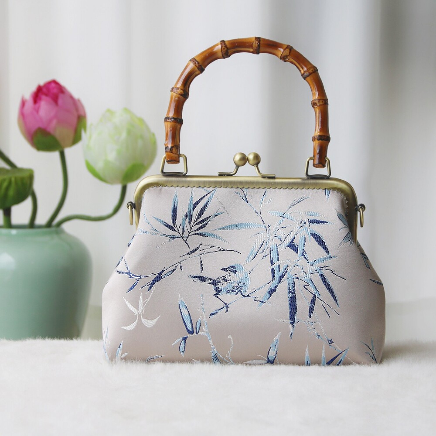 Ethnic-Style Retro Handcrafted Chinese Handbag with Bamboo-Joint Handles BG0013